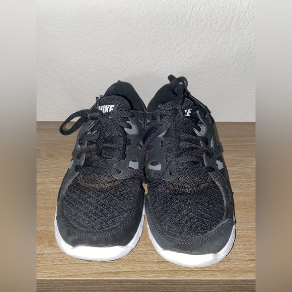 Nike 4Y Sneakers | “Free Run 2 (GS)” - Picture 6 of 7